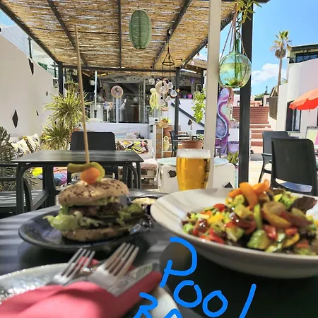 Lido-playa Roca With Sea Front Access - Free Ac - Wifi * Costa Teguise