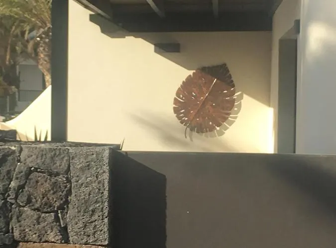 Lido-playa Roca With Sea Front Access - Free Ac - Wifi